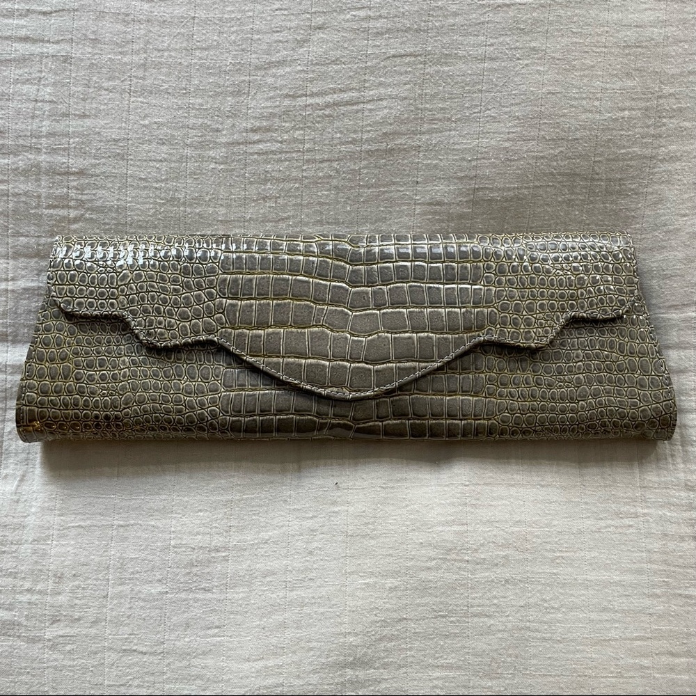Thale Blanc Audrey Crocodile Embossed Leather Grey Clutch Designer Bag Brand New